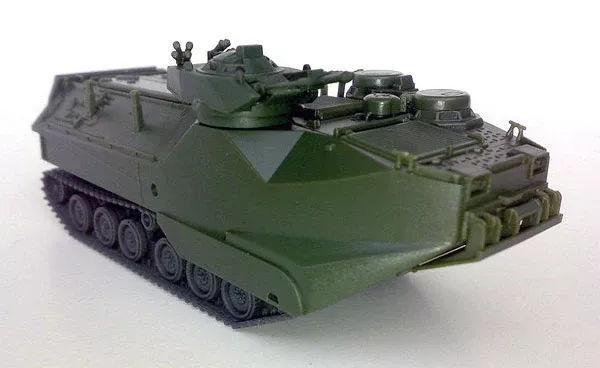 Arsenal-M 780102 1/87 Scale AAVC7A1 Amphibian –