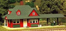 Atlas Model Railroad 706 HO Scale Passenger Station – Kit — 4-1/8 x 9″10.3 x 22.5cm