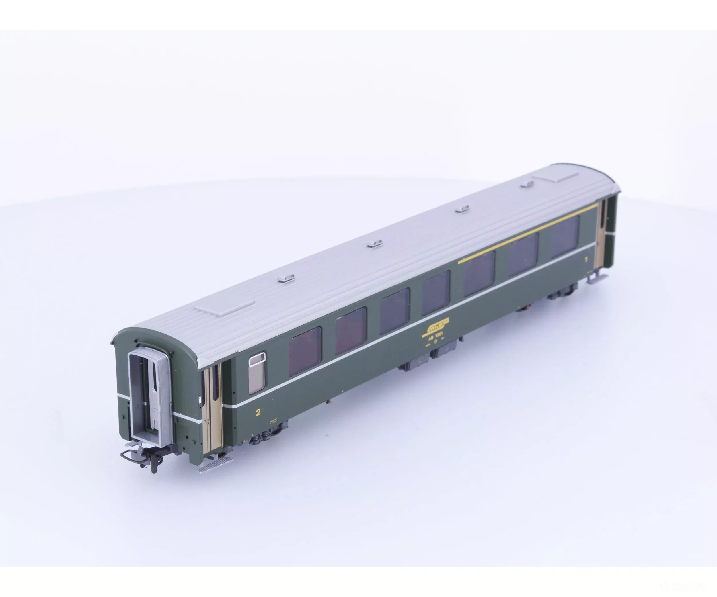 Bemo 3241111 HOm RhB 1st/2nd Class Passenger Car grun EW II AB1561 (2nd Hand)