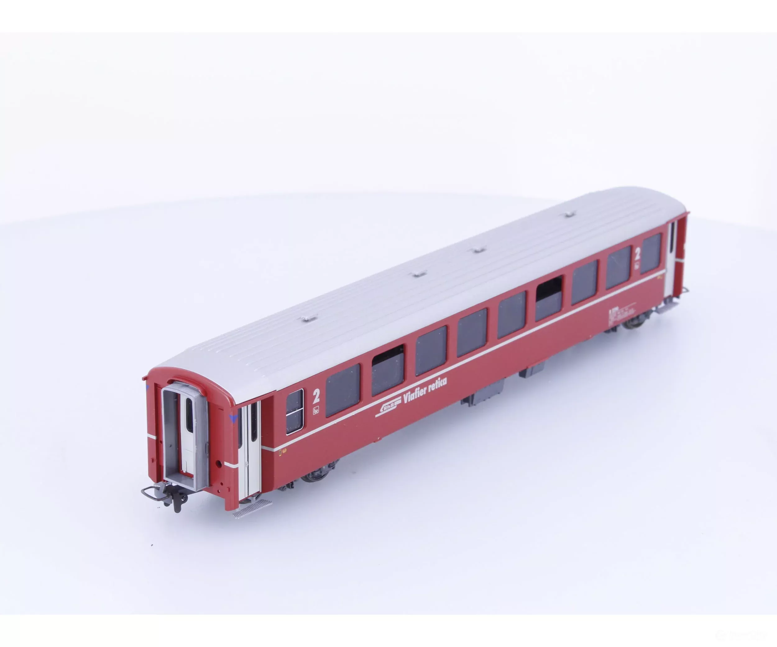 Bemo 3250156 HOm RhB 2nd Class Passenger Car Refit B2296 (2nd Hand)