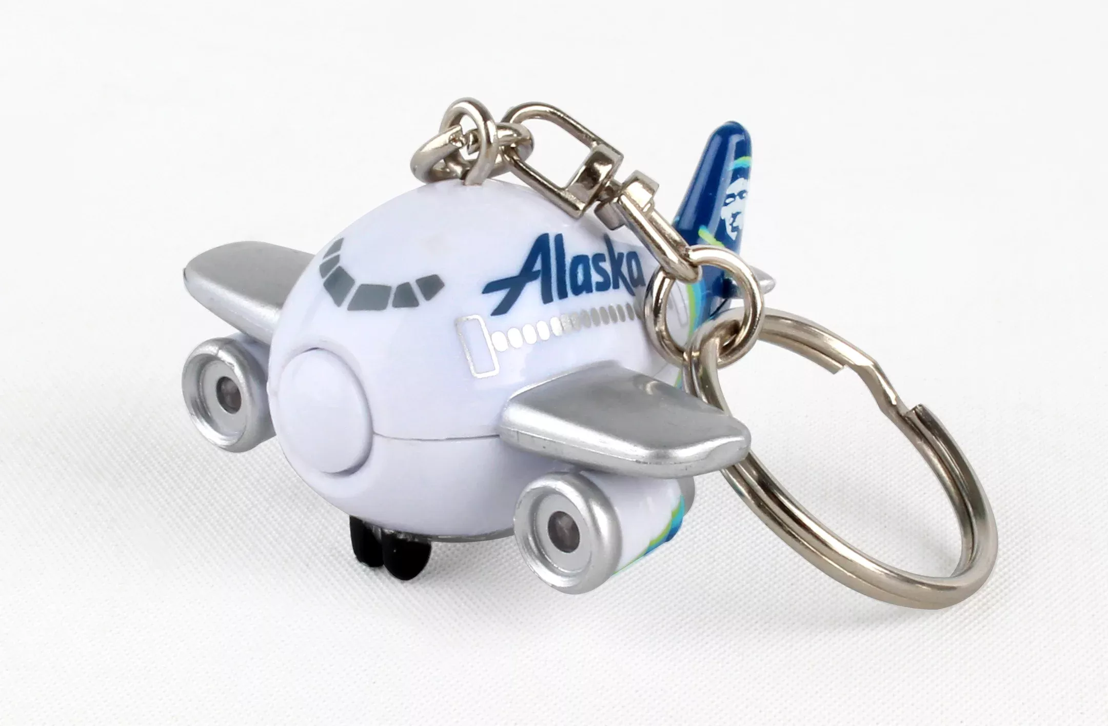 Daron Airplane Keychains W/Light & Sound TT88445-1 Alaska Airline Keychain W/Light & Sound New Livery