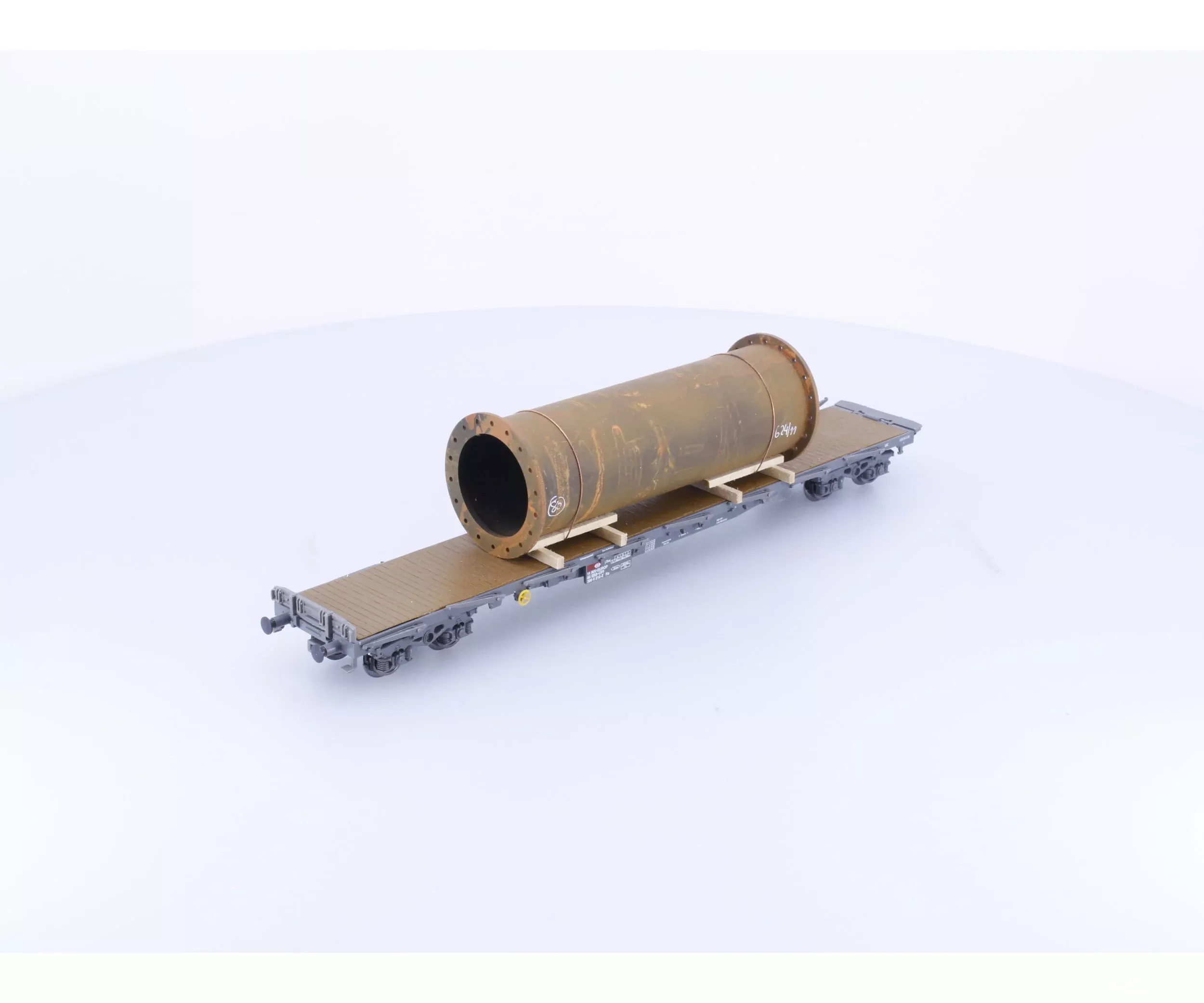HAG 70059 HO SBB-CFF-FFS Flat Car with Steel Pipe Load 212-2 (2nd Hand)
