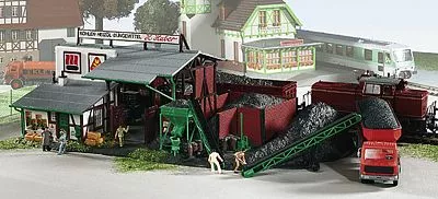 Kibri 38536 HO Scale Coal Building — 10-5/8 x 5-15/16 x 3-11/16″27 x 15 x 9.5cm
