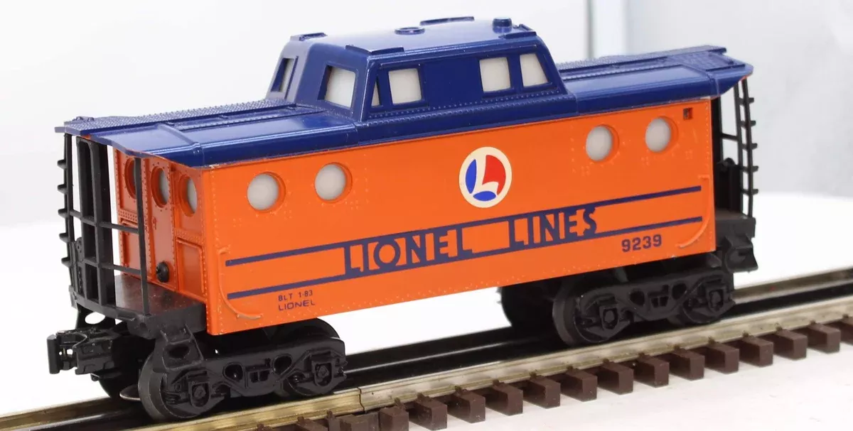 Lionel 6-9239 LIONEL LINES Illuminated Porthole Caboose Lionel Lines O Scale Like New Damaged Box
