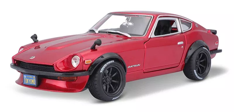 Maisto 32611R 1/18 Scale 1971 Datsun 240Z