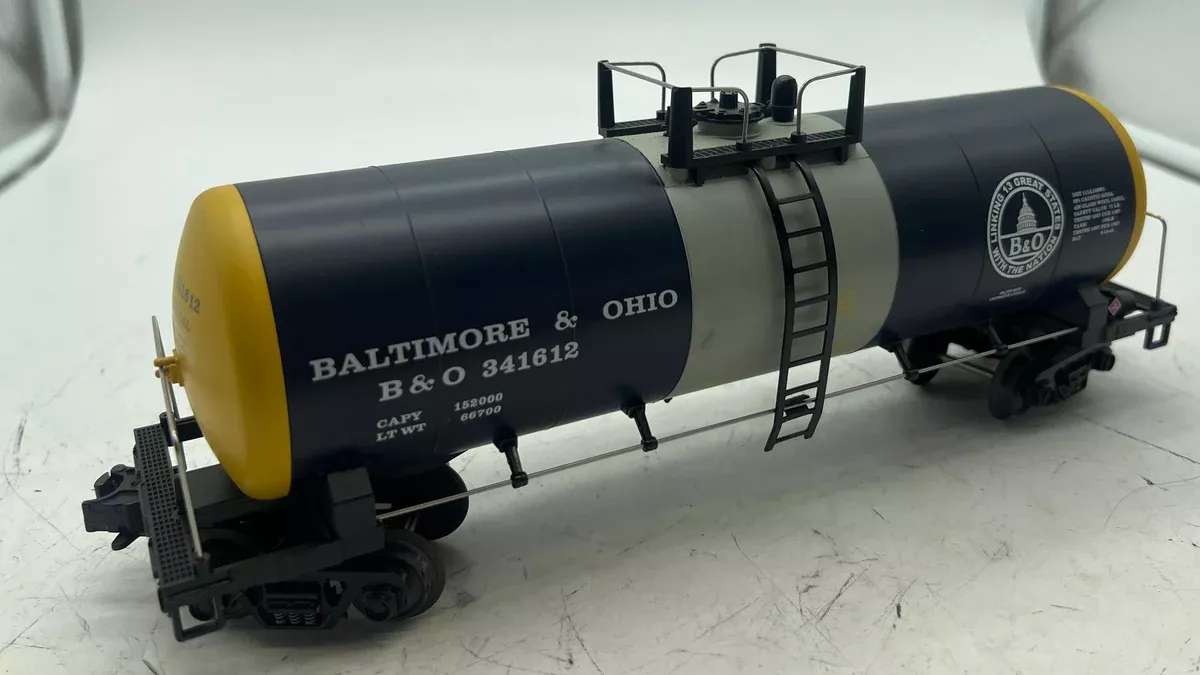 MTH Premier 20-90026b Baltimore & Ohio tank car O SCALE Like New