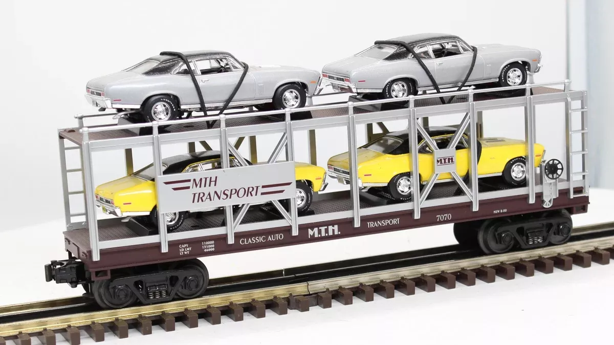 MTH Railking 30-7694 Auto Transportation Auto Carrier Flat Car w/ Chevy Nova O SCALE Like New