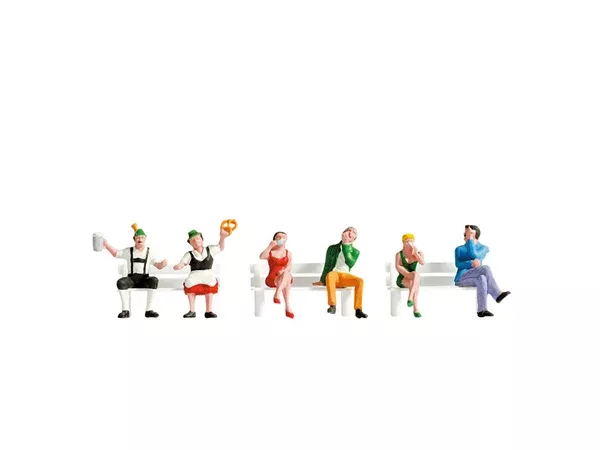Noch 15536 – Figure Set – Sitting People Without Benches B (HO Scale)