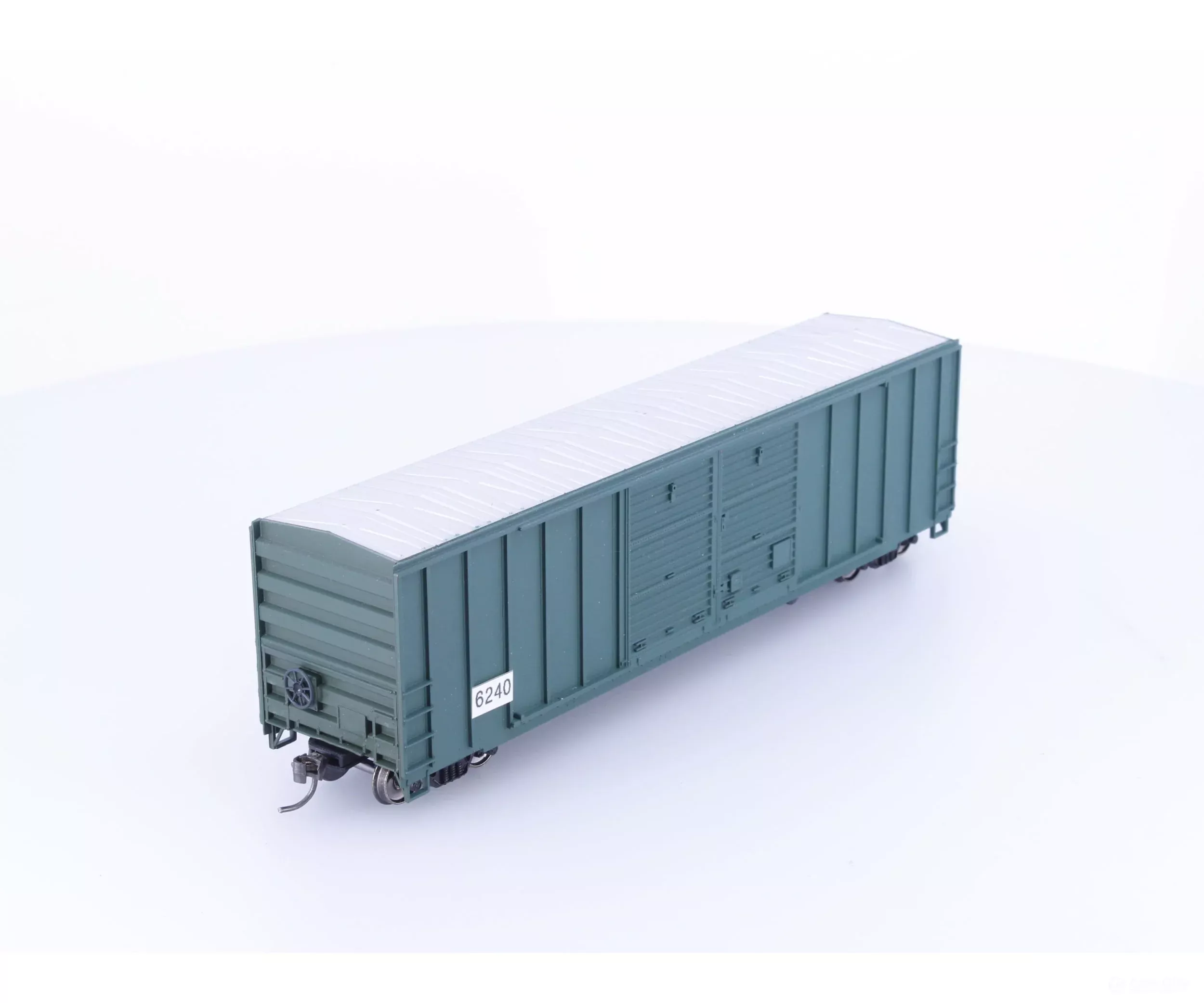 Roundhouse 6240 HO 50' Double Door Boxcar Undecorated 6240 (2nd Hand)