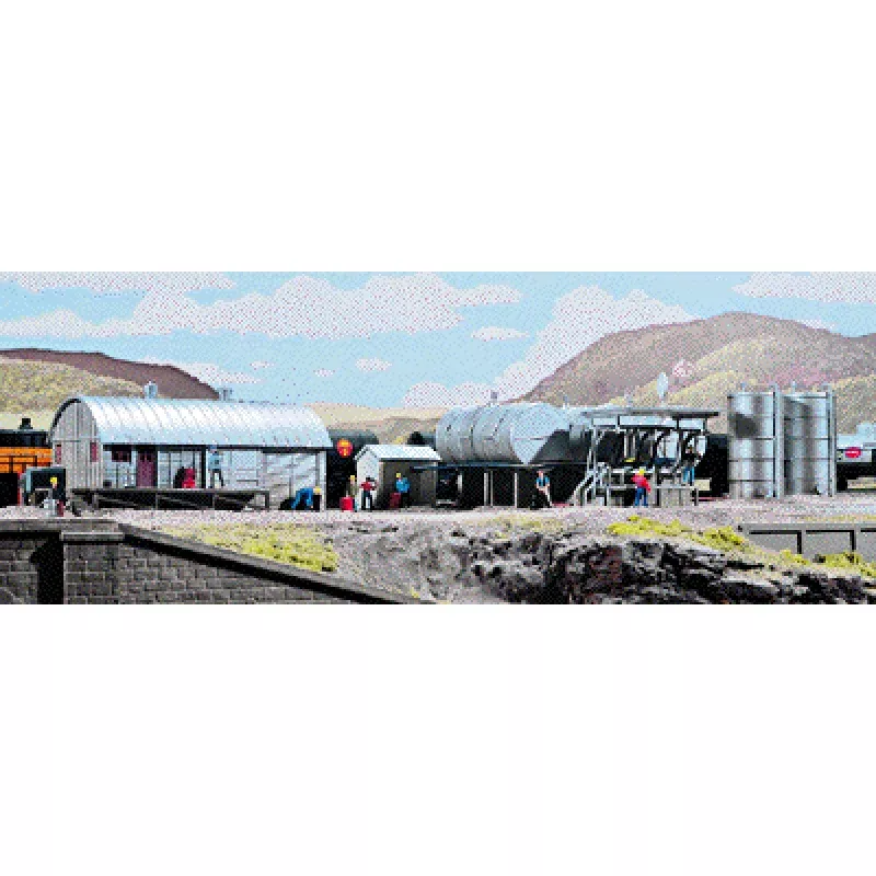 Walthers Cornerstone 933-3200 Interstate Fuel & Oil - Kit, N Scale